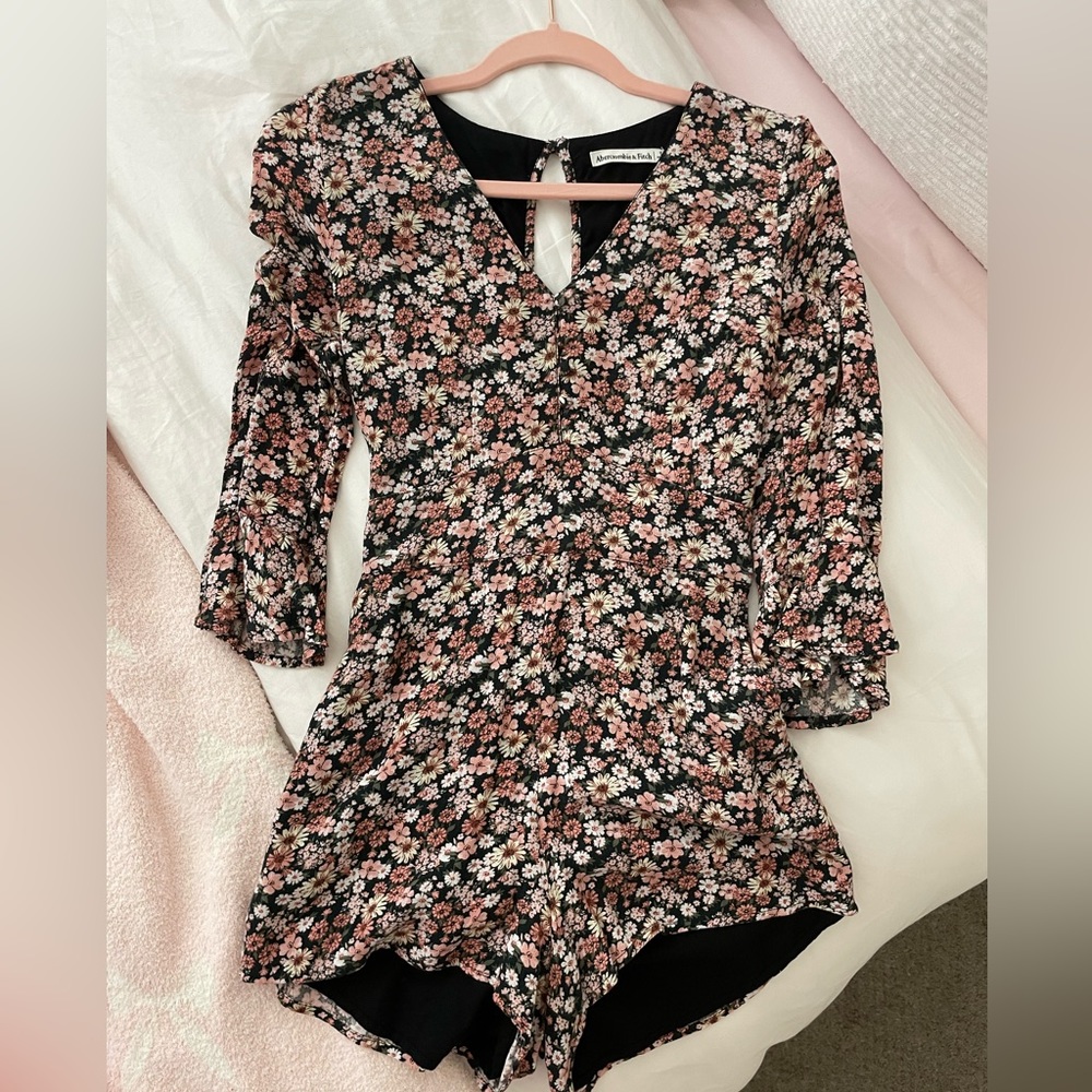 abercrombie & fitch romper